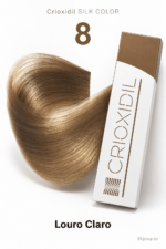 Crioxidil SILK COLOR 8 «Louro Claro» — крупный образец пряди волос и тюбик красителя, белый студийный фон, BYgroup.by